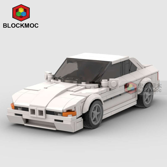 BMW 850CSi | White Edition