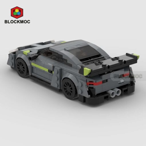 Porsche 911 GT2 RS - Image 2